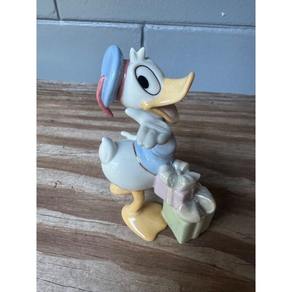 Lenox Walt Disney Showcase Mickey And Minnie Donald Duck Figurine Replacement - Picture 2 of 8